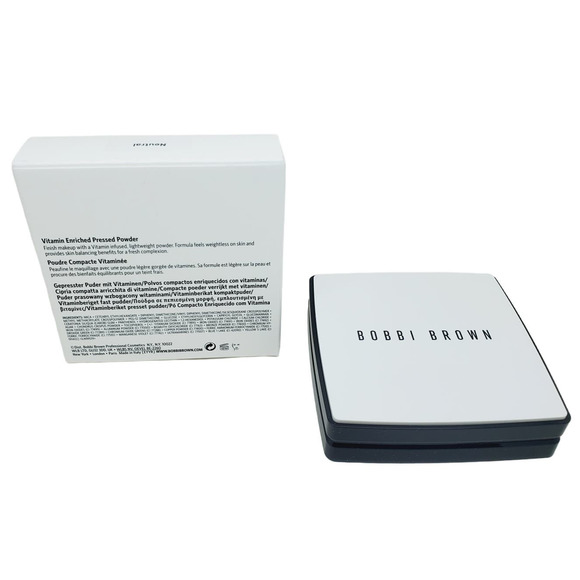 Bobbi Brown Vitamin Enriched Pressed Powder Neutral - Picture 2 of 3